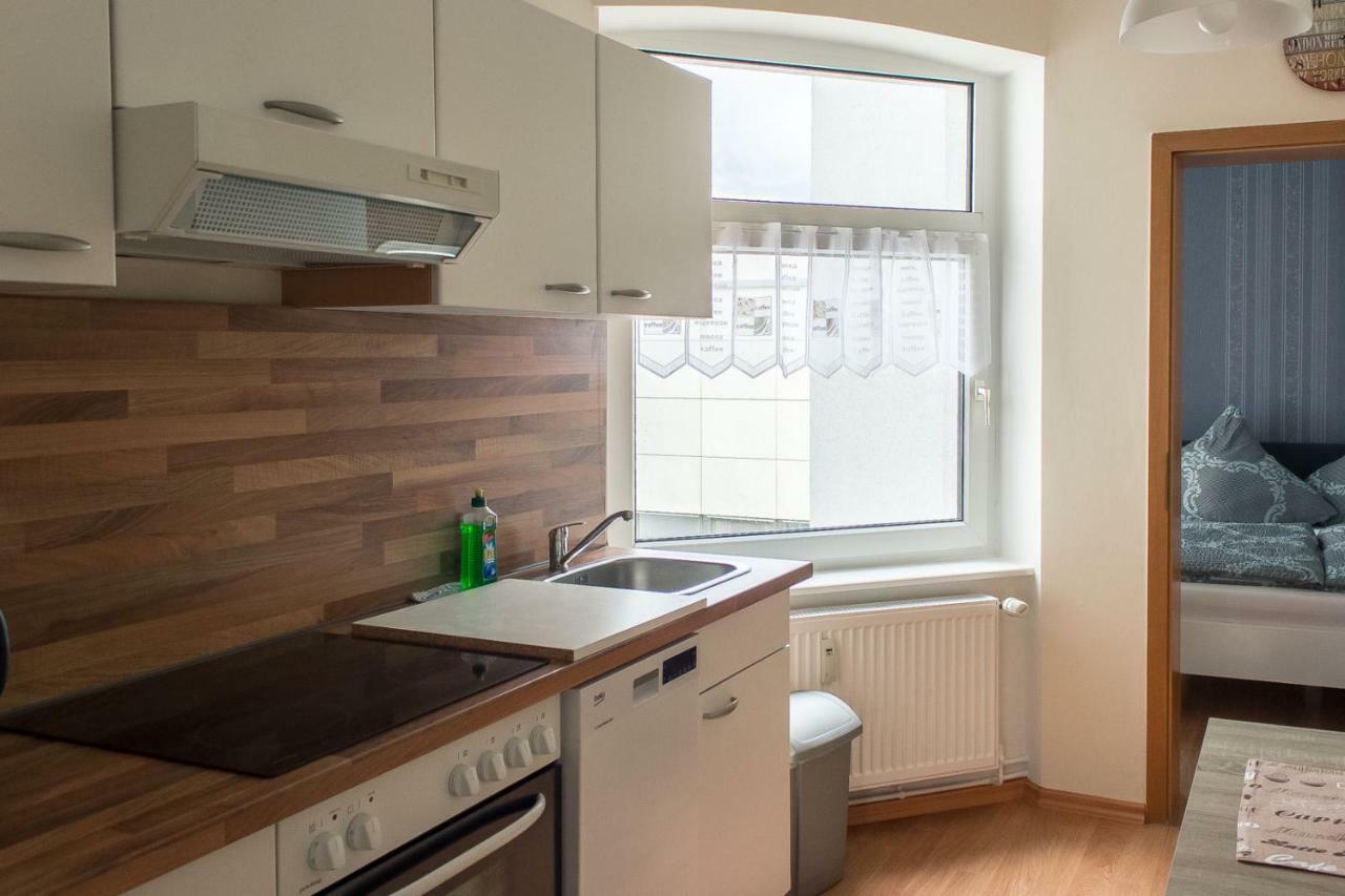 Ferienwohnung Am Schlossparkcenter Schwerin  Bagian luar foto
