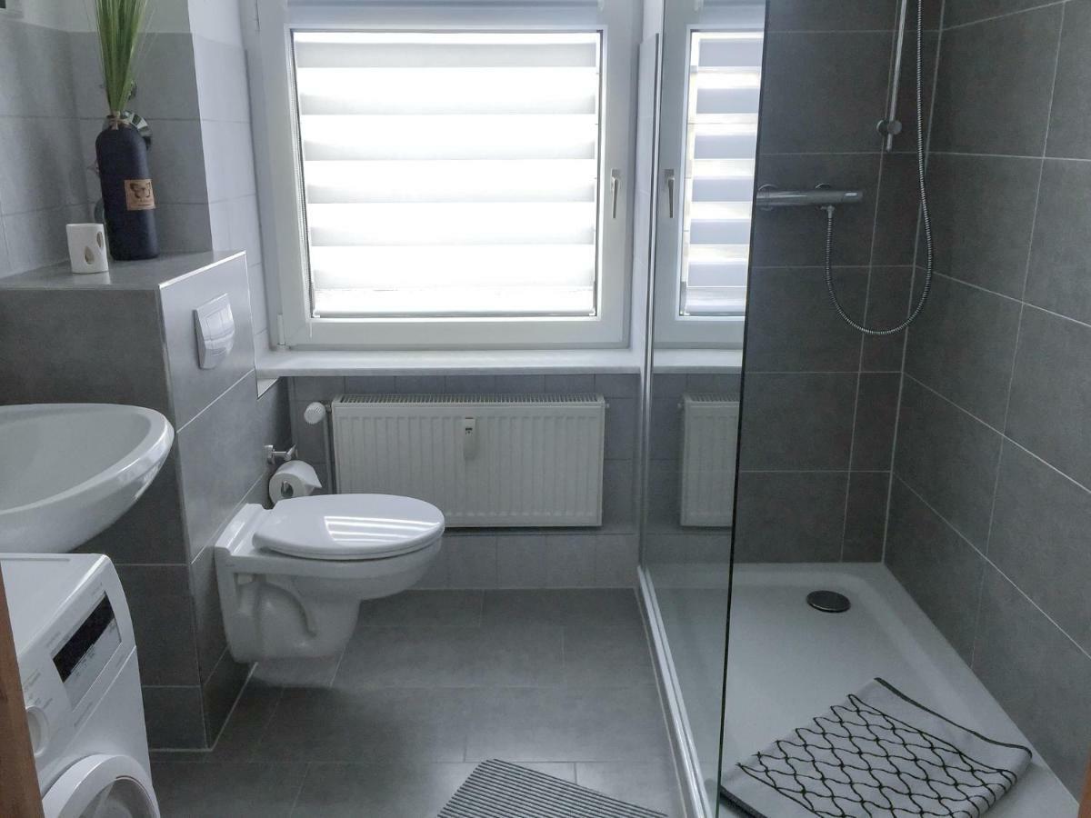 Ferienwohnung Am Schlossparkcenter Schwerin  Bagian luar foto