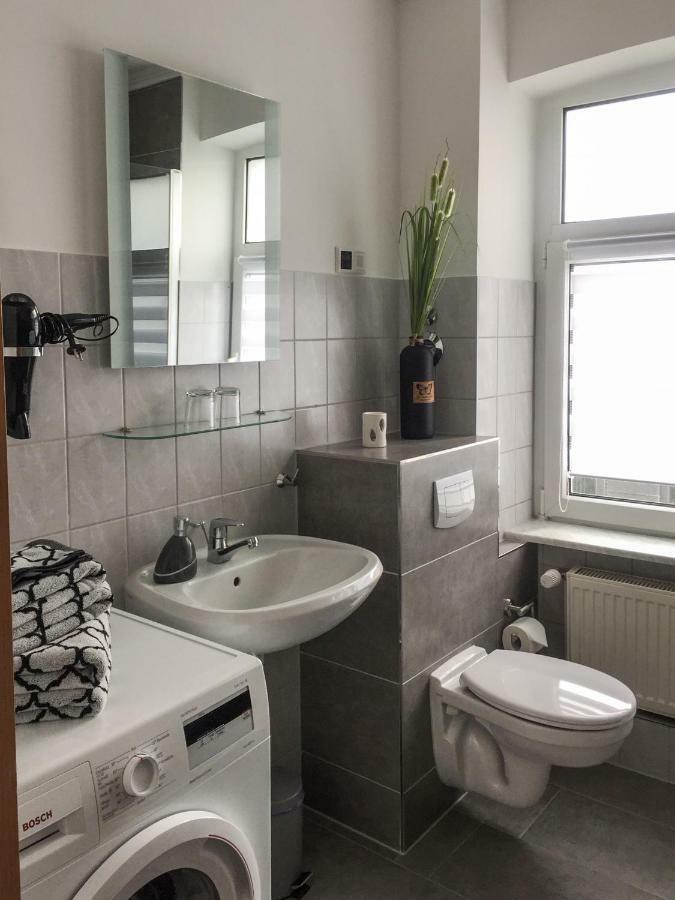 Ferienwohnung Am Schlossparkcenter Schwerin  Bagian luar foto