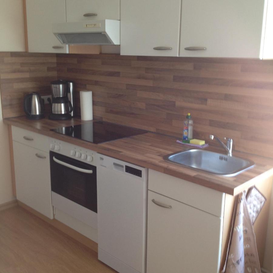 Ferienwohnung Am Schlossparkcenter Schwerin  Bagian luar foto